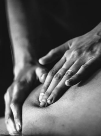 massage-therapy-4UC7GMG